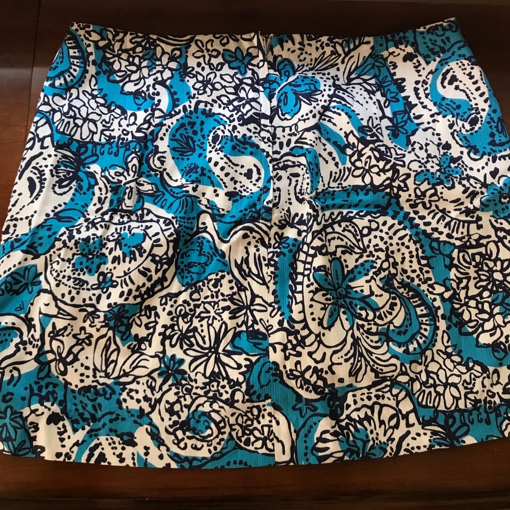 Lilly Pulitzer Navy and Light Blue Skort - Picture 2 of 3